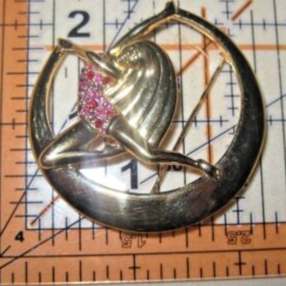 FLASH SALE Swarovski Swan Signed Art Deco Vintage Lady Gymnast Brooch Goldtone - Picture 6 of 6